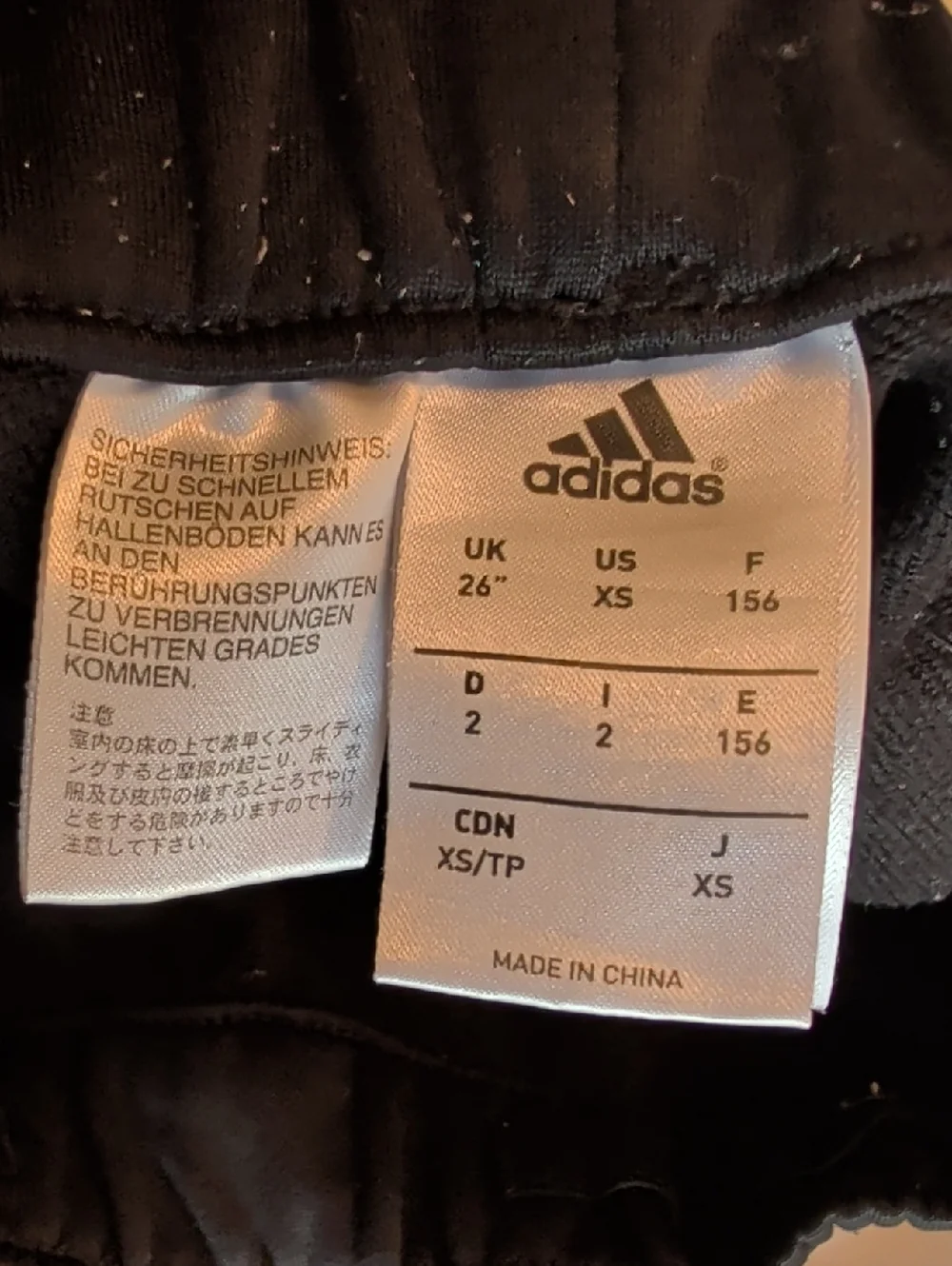 FC Bayern Munich Youth Black Soccer Track Pants - Picture 3 of 5